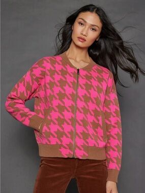 Lisa Todd “Hound Around” Zip-Front Cardigan Sweater Camel/Pink size Medium